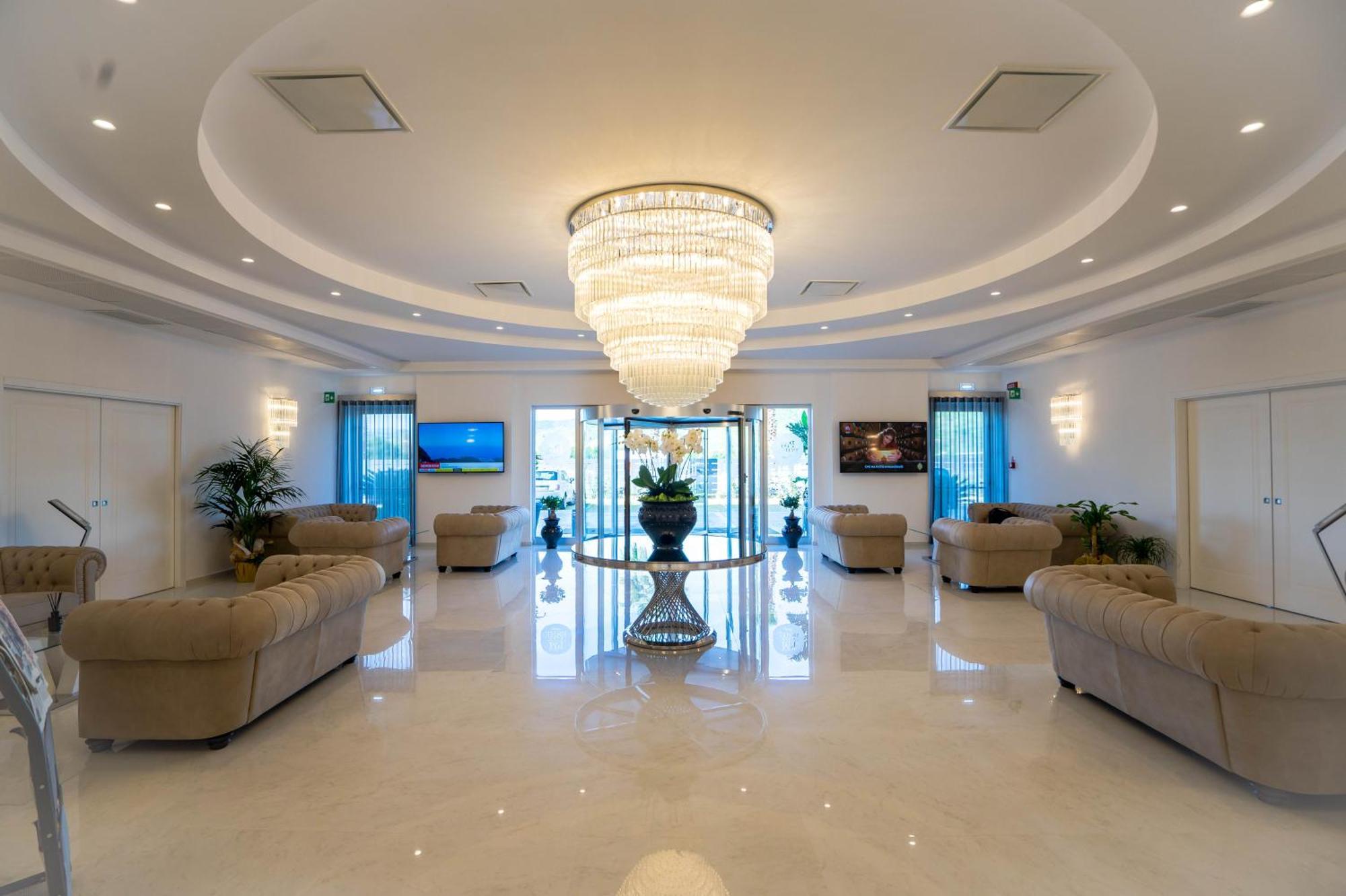 Pm Hotel Катандзаро Екстер'єр фото